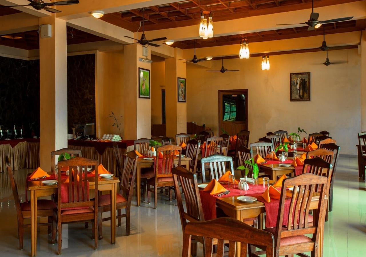 Oxygen Resorts Thekkady Exterior foto